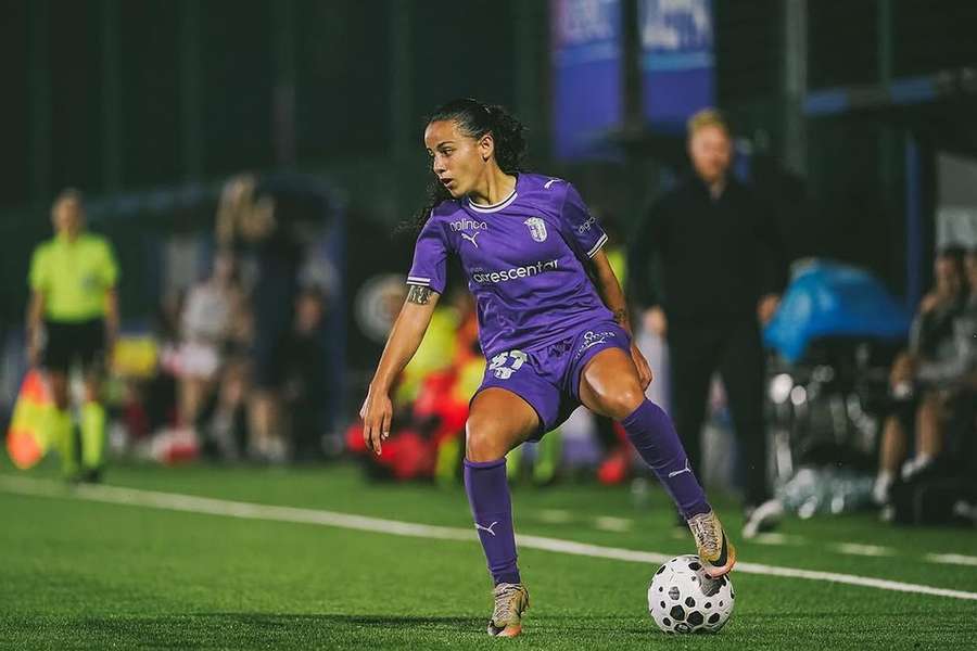 Nádia Bravo ao serviço do SC Braga Nádia Bravo ao serviço do SC Braga