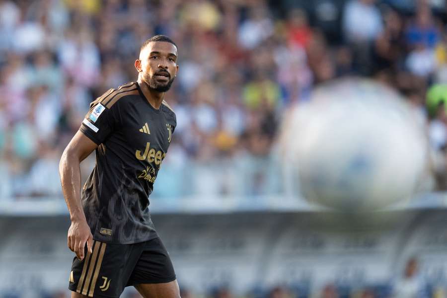 Des débuts timides pour la Juventus Turin en Serie A, face au promu Frosinone Des débuts timides pour la Juventus Turin en Serie A, face au promu Frosinone