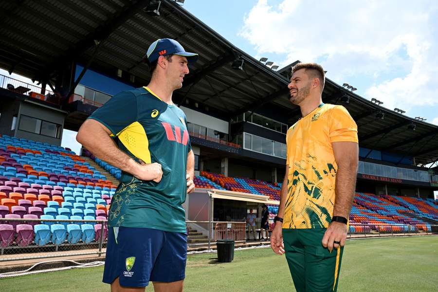 Captains Mitch Marsh (L) and Aiden Markram (R) chat during a media opportunity in Darwin during the week.