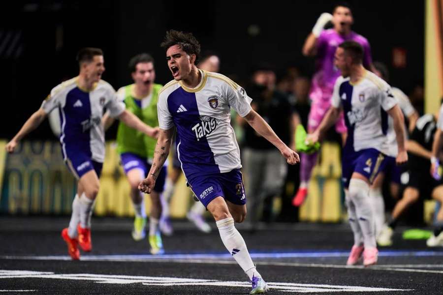 Skull FC, celebrando Skull FC, celebrando