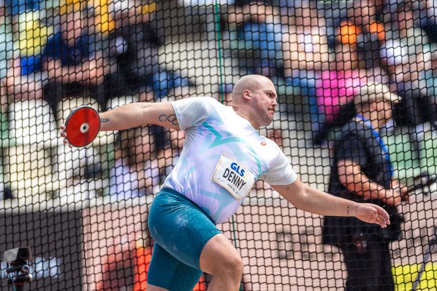 Matt Denny em ação numa reunião de atletismo em Dresden