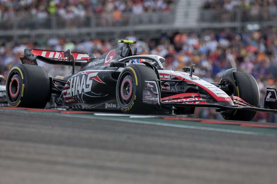 Nico Hulkenberg in actie tijdens een race vorig seizoen