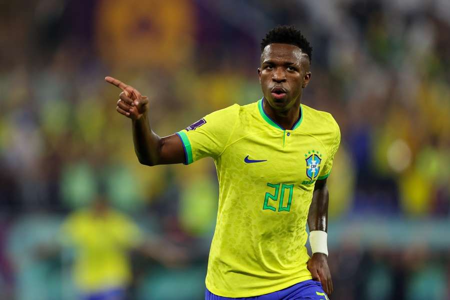 Brasil está cada vez "mais confiante", diz Vini Jr. após vitória Brasil está cada vez "mais confiante", diz Vini Jr. após vitória