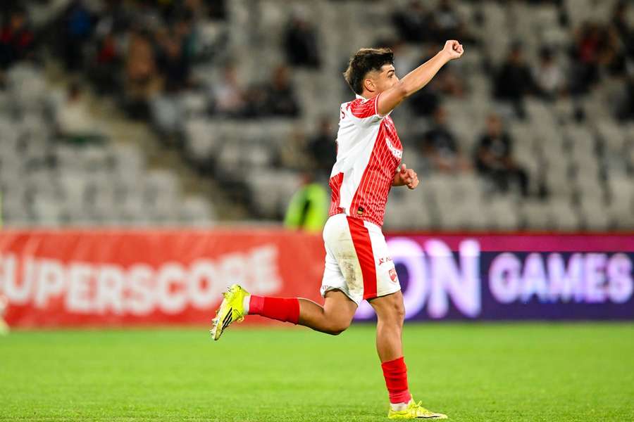 Dinamo a refuzat 1,8 milioane de euro pentru Alexandru Musi Dinamo a refuzat 1,8 milioane de euro pentru Alexandru Musi