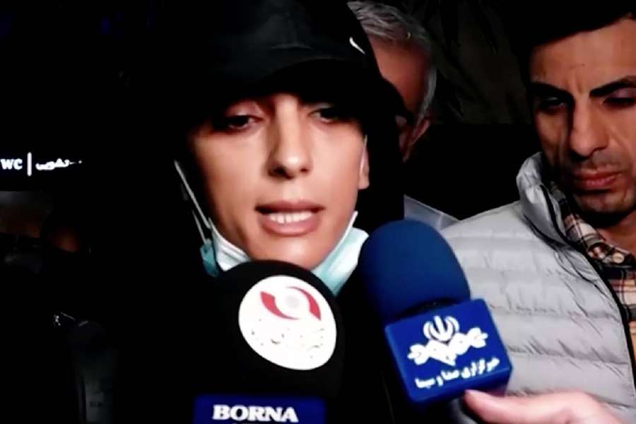 Elnaz Rekabi arrived back in Iran to much media attention