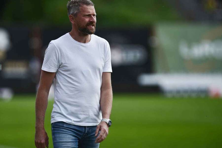 Sportovní ředitel Dukly Martin Hašek potvrdil, že hvězdička z Julisky půjde do Sparty. Sportovní ředitel Dukly Martin Hašek potvrdil, že hvězdička z Julisky půjde do Sparty.