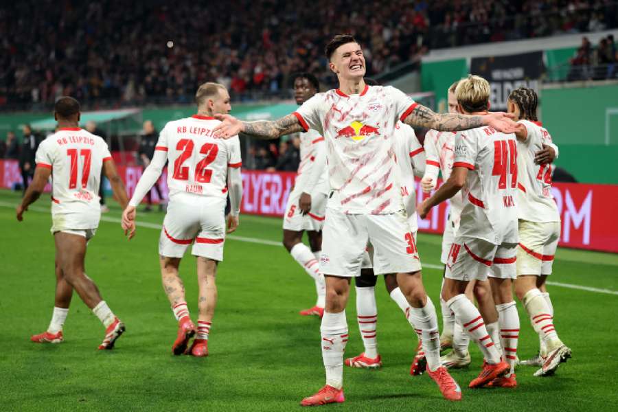 Sesko celebrates his goal
