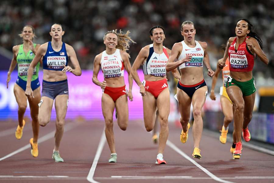 Olympic champion Keely Hodgkinson won her 800 metres heat at the world championships in Tokyo