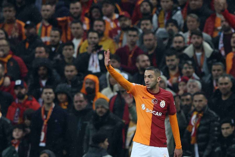 Hakim Ziyech in action for Galatasaray