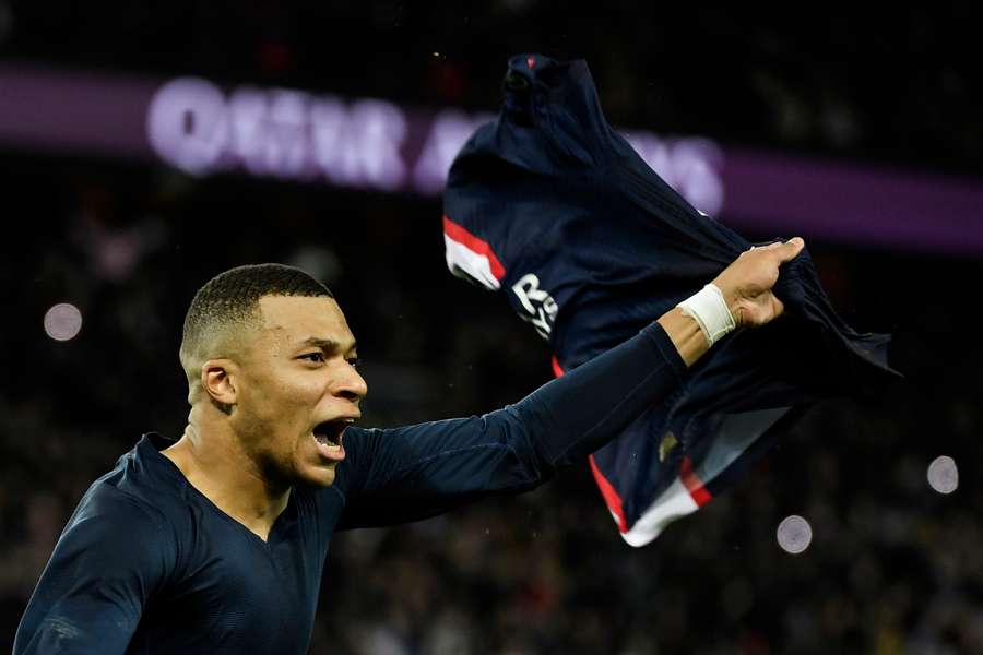 Mbappe dismisses Argentina keeper Martinez's 'futile' taunts