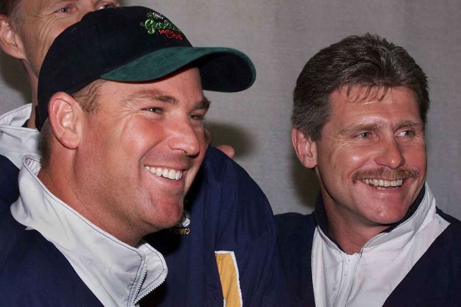 Robin Smith (right) with the late Shane Warne. Robin Smith (right) with the late Shane Warne.