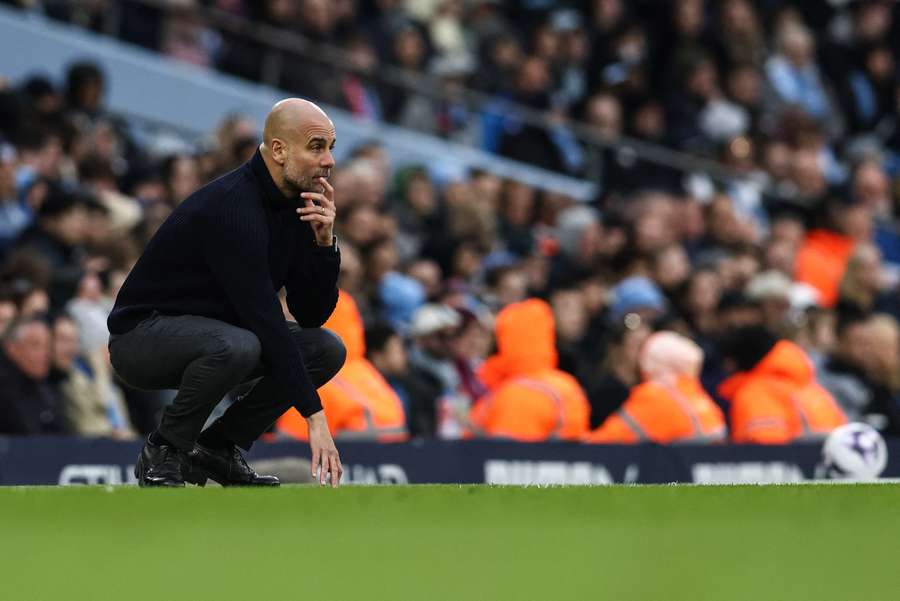 Guardiola não está a contar com uma experiência para ganhar outro título