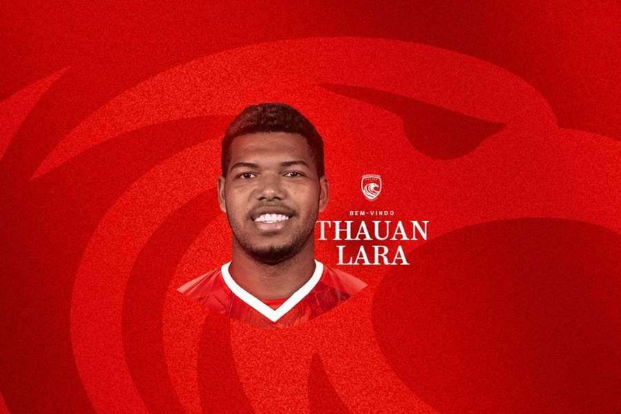 Thauan Lara assinou até 2027 com o Santa Clara