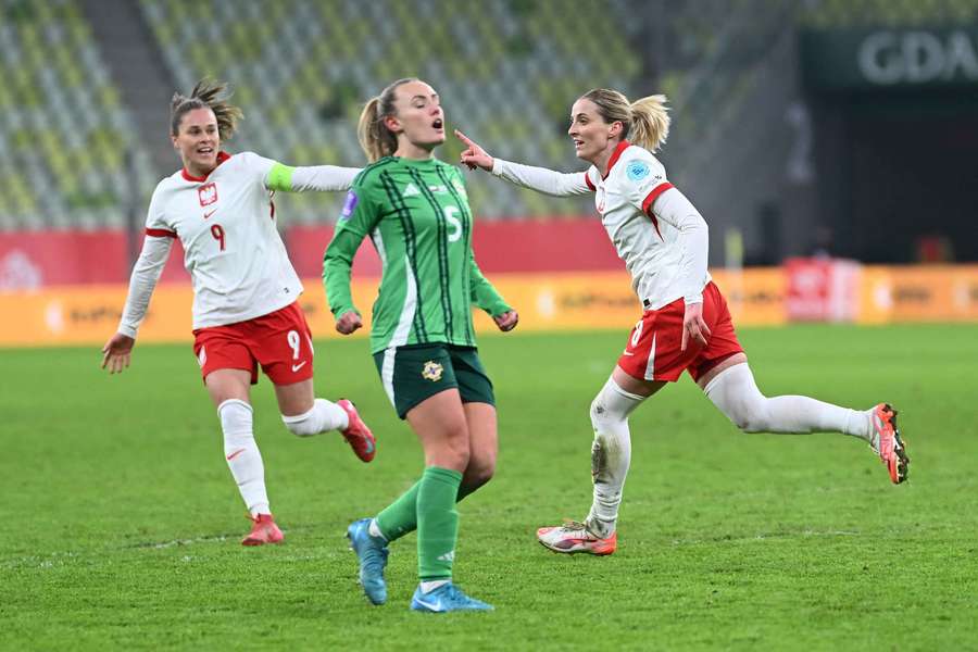 Polki pokonują Irlandię Północna na inaugurację LN. Gole Kamczyk i Achcińskiej, asysta Pajor
