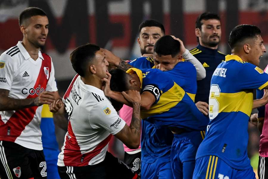 River e Boca enfrentaram-se no El Monumental