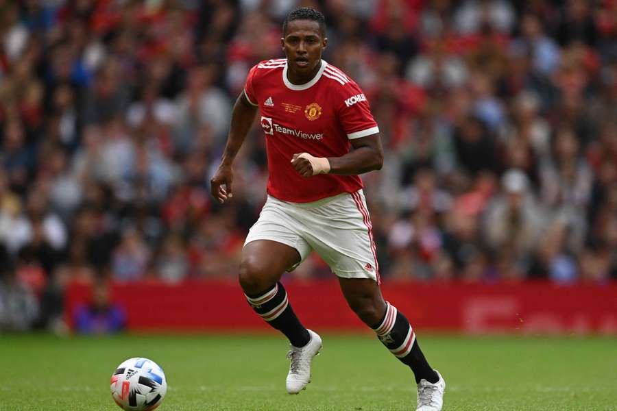 Antonio Valencia em ação pelo Manchester United