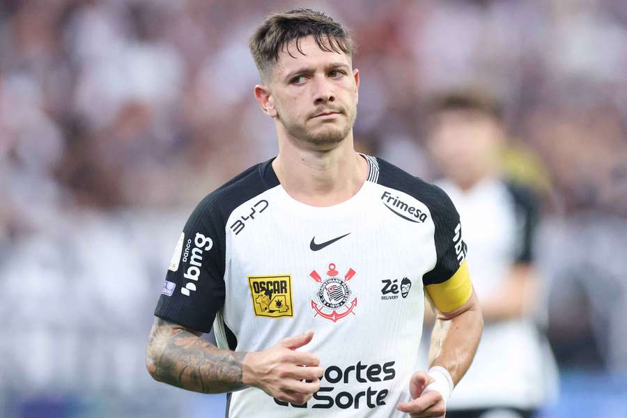 Corinthians de Rodrigo Garro vem de vitória sobre o Vasco no Brasileirão
