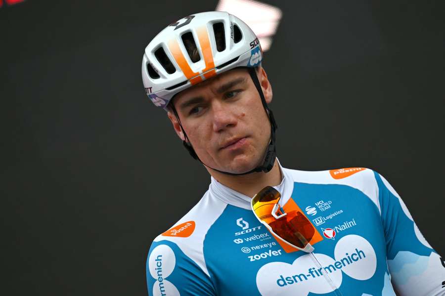 Fabio Jakobsen kan niet verder in de Giro d'Italia