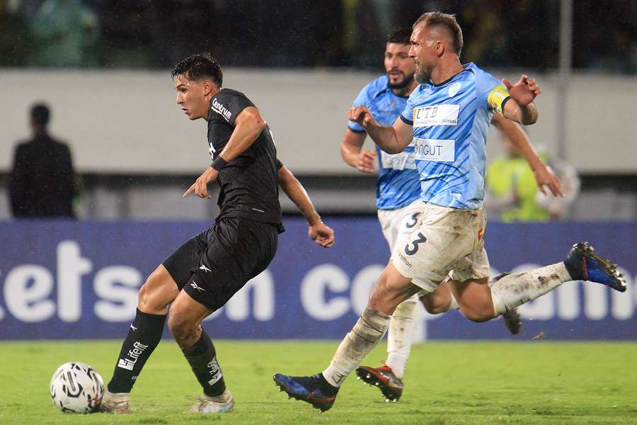 Botafogo empatou o jogo da ida em 1 a 1