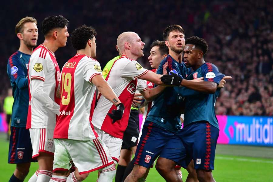 L'Ajax et le FC Twente s'entrechoque à la Johan Cruijff ArenA (0-0)