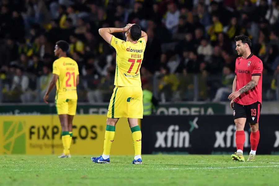 Paços de Ferreira cai no terceiro escalão 52 anos depois