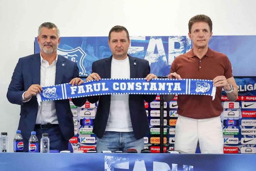 Ianis Zicu la prezentare