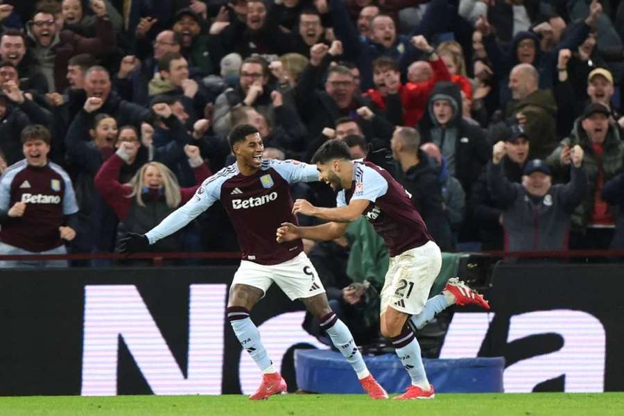 Rashford deu duas assistências na virada sobre o Chelsea