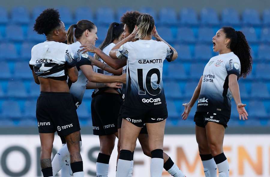 Gol de Erika sacramentou vitória do Corinthians na decisão