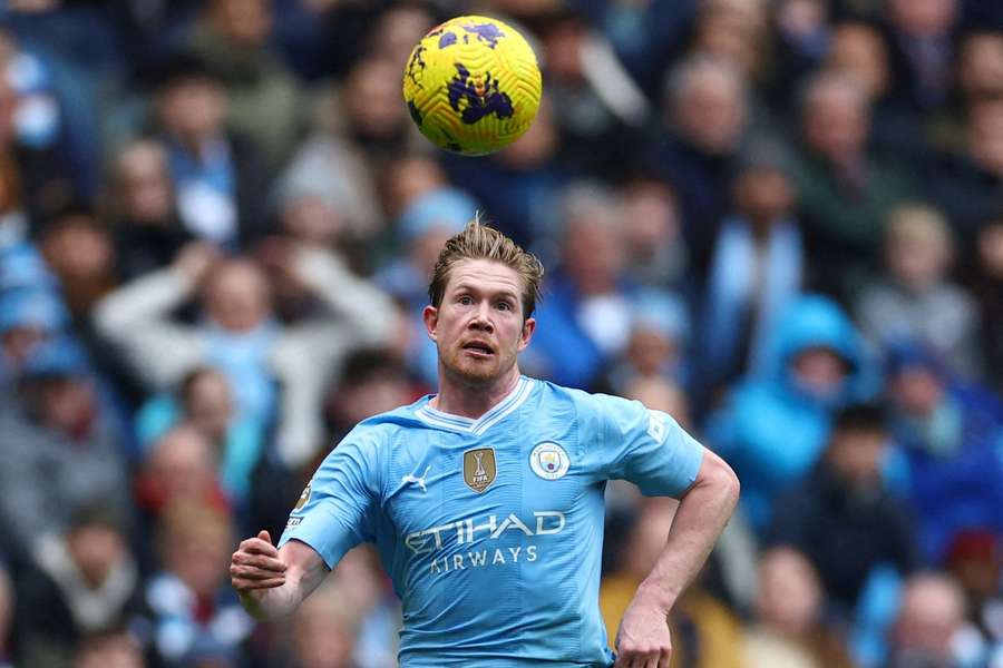 De Bruyne expected to play at Bournemouth as City look to keep pressure on Liverpool