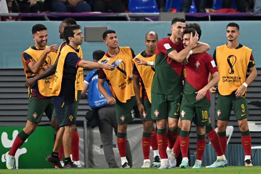 Portugal 'ghana' en su debut con susto final de Iñaki Williams (3-2)