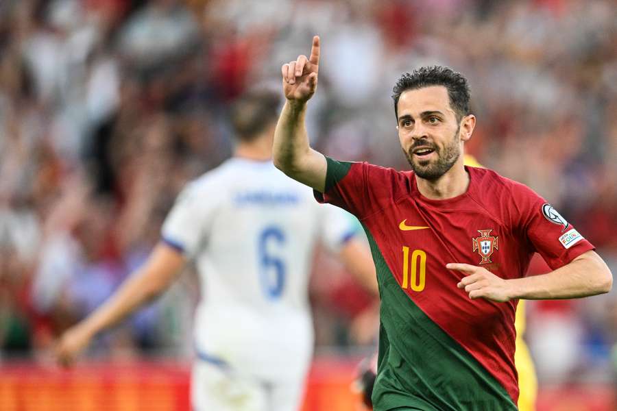 Aos 28 anos, Bernardo Silva é cobiçado pelo futebol árabe