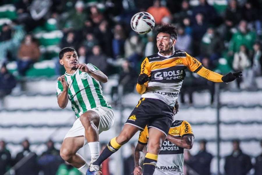 Juventude e Criciúma fazem duelo entre líder e vice-líder na Série B Juventude e Criciúma fazem duelo entre líder e vice-líder na Série B
