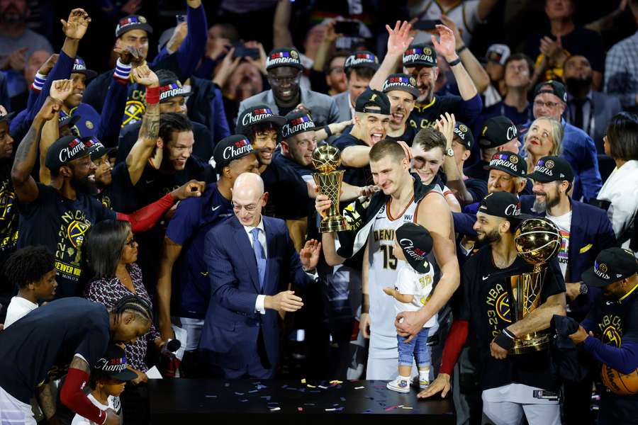 Denver învinge Miami cu 4:1 în finala NBA și câștigă pentru prima dată campionatul 