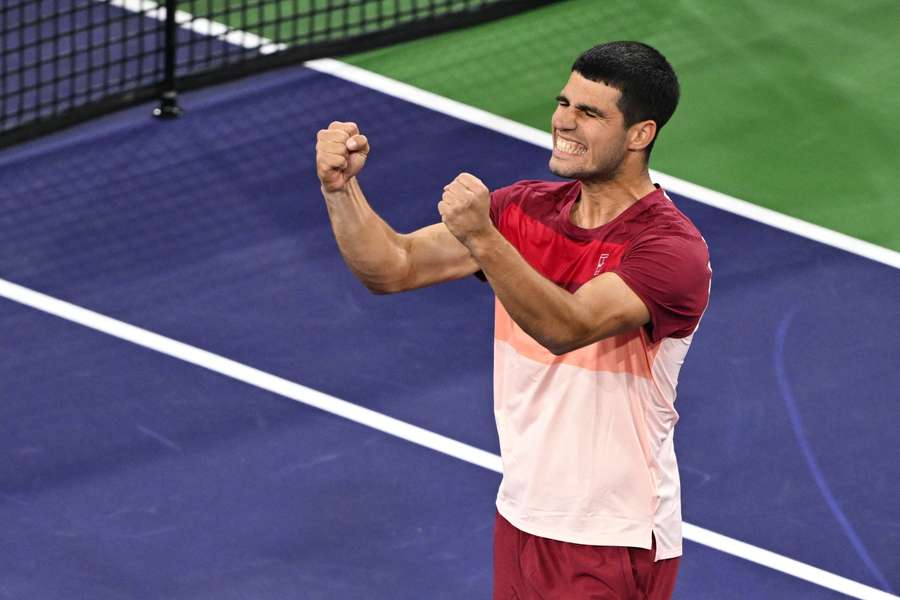 Alcaraz continua no caminho para o tricampeonato de Indian Wells