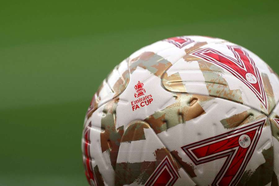 Esta é a bola utilizada na Taça de Inglaterra