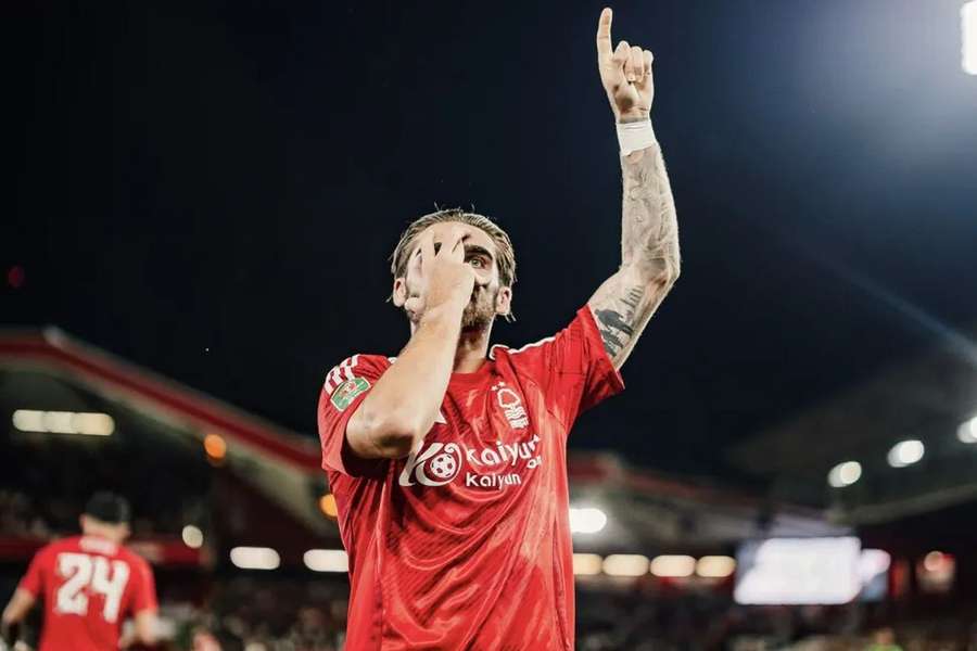 Jota Silva fez 31 jogos pelo Nottingham Forest