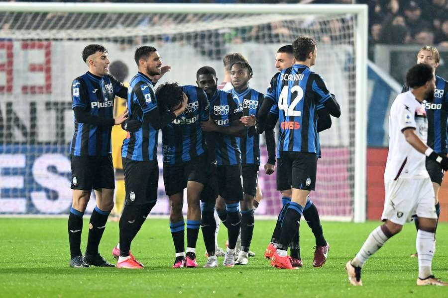 Atalanta marca oito golos e faz história na Série A frente à Salernitana (8-2)