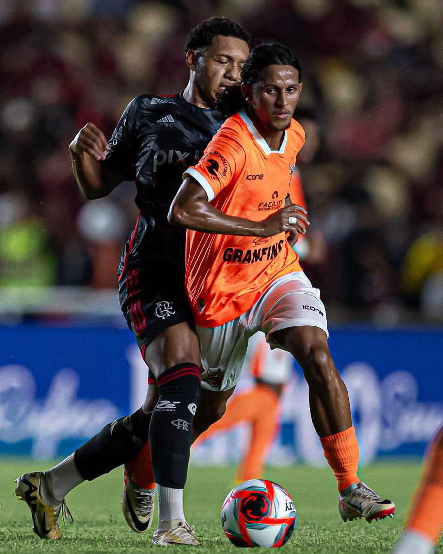 Lucas Cruz abriu o placar em Flamengo 1x2 Nova Iguaçu Lucas Cruz abriu o placar em Flamengo 1x2 Nova Iguaçu
