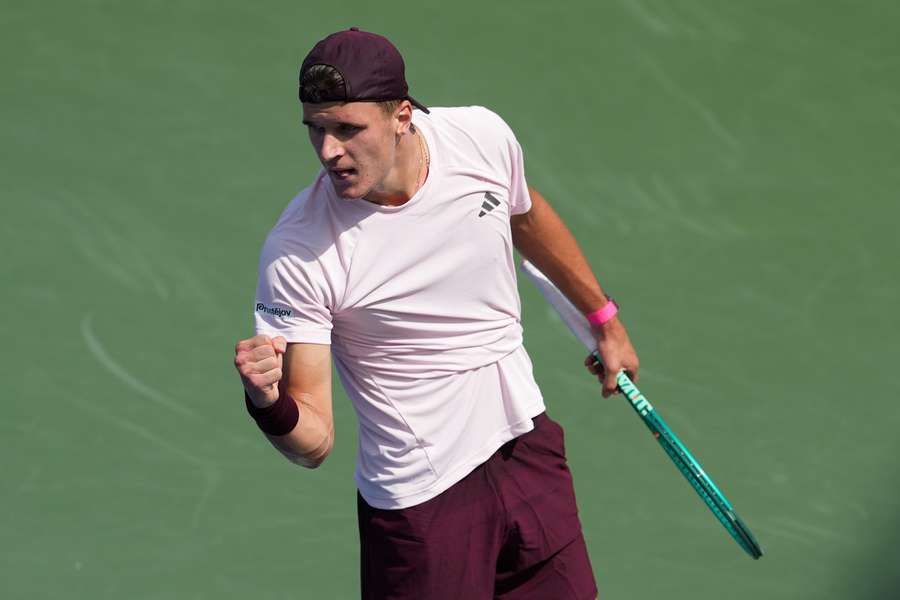 Jakub Menšík si na US Open zahraje o osmifinále. Jakub Menšík si na US Open zahraje o osmifinále.