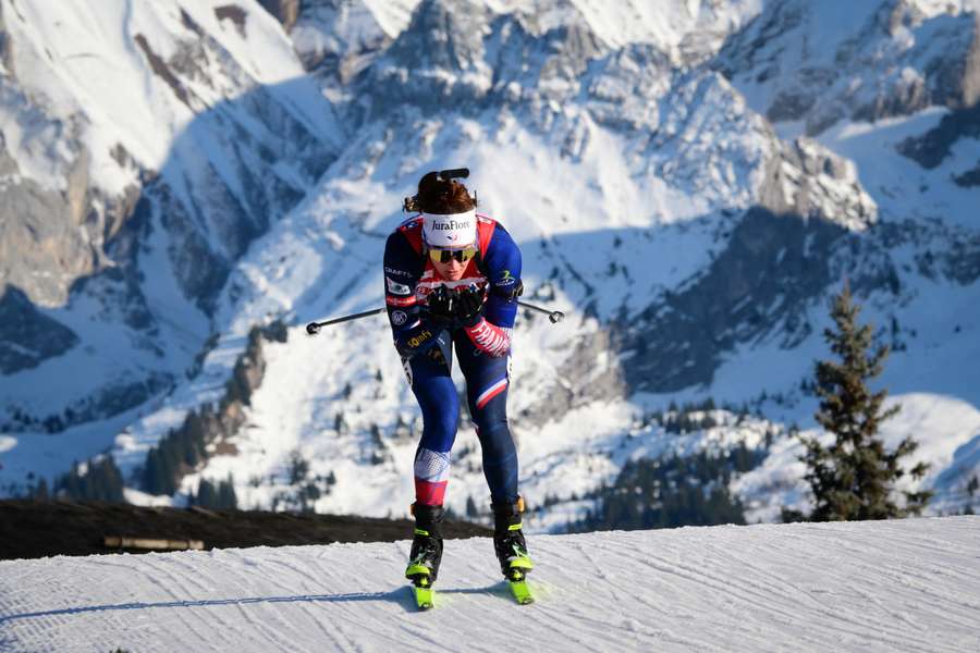 Lou Jeanmonnot toute proche...