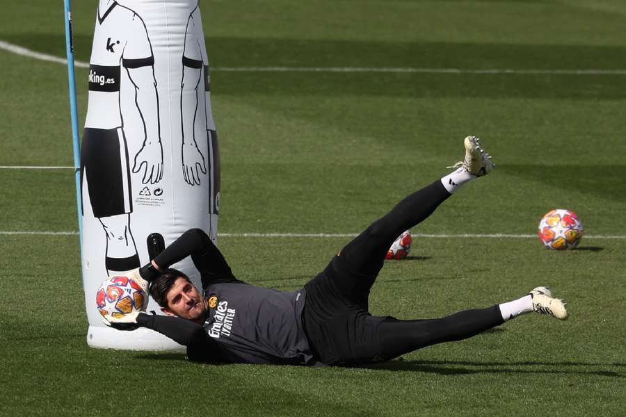 Courtois, durante un entrenamiento del Real Madrid