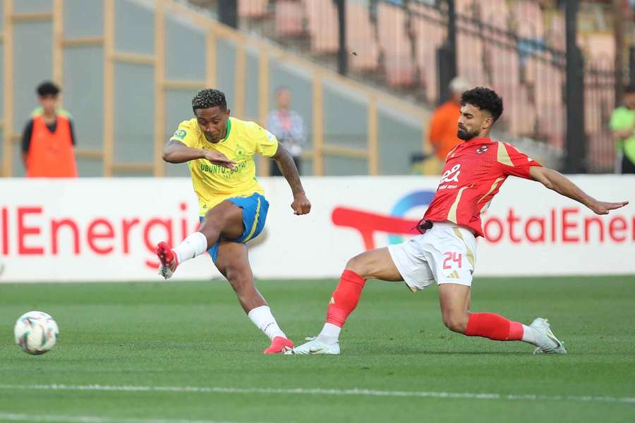 Mamelodi Sundowns ultrapassou o Al Ahly