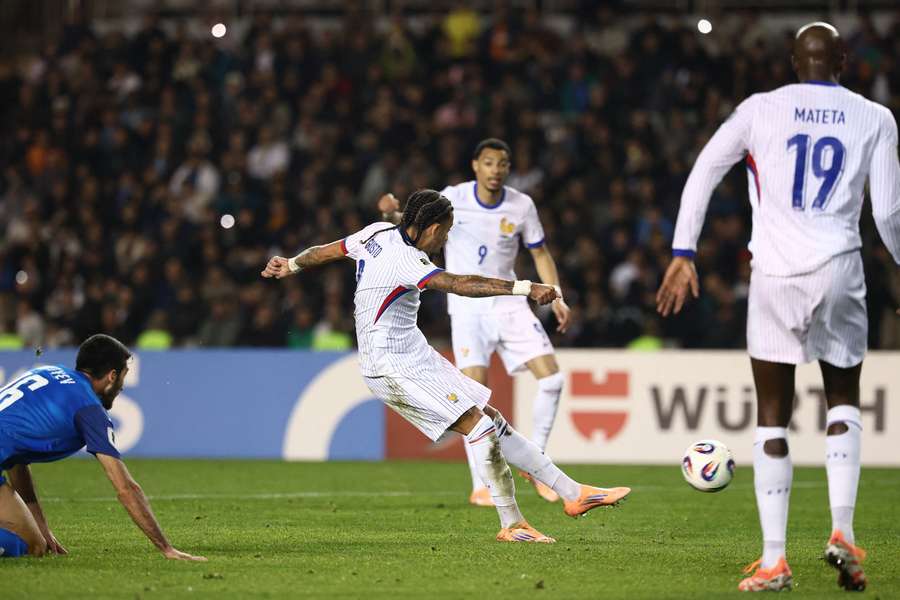 França deu a volta frente ao Azerbaijão França deu a volta frente ao Azerbaijão