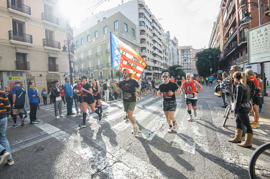 El Maratón Valencia 2024 recaudó más de un millón de euros para los afectados por la DANA