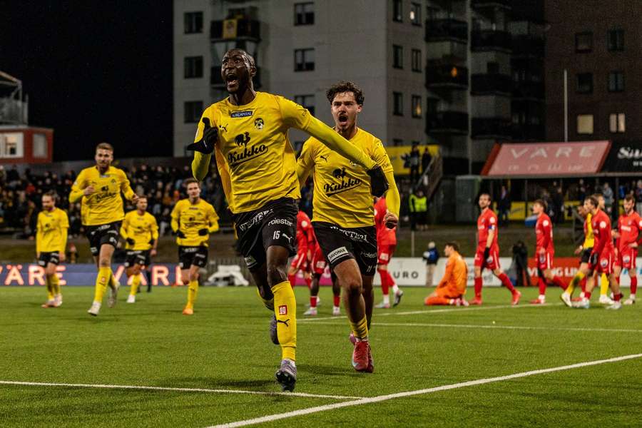 KuPS nebude ľahkým súperom, no Slovan je jasným favoritom. KuPS nebude ľahkým súperom, no Slovan je jasným favoritom.