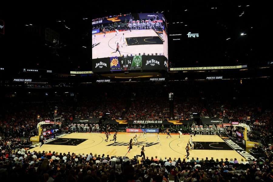 Mat Ishbia przejmuje Phoenix Suns za rekordowe 4 miliardy dolarów