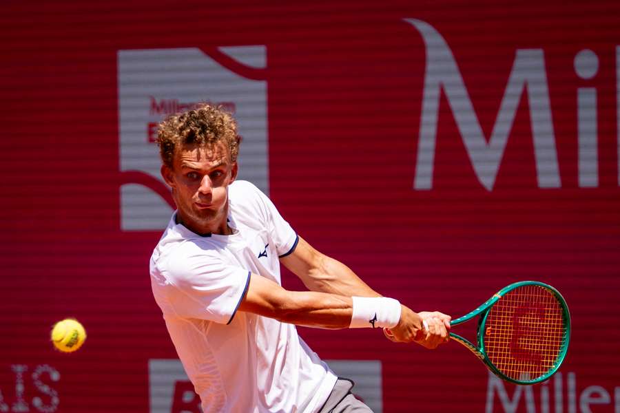 Van Assche sort Rublev et rejoint Gaston en demi-finale de l'ATP 250 d'Estoril Van Assche sort Rublev et rejoint Gaston en demi-finale de l'ATP 250 d'Estoril