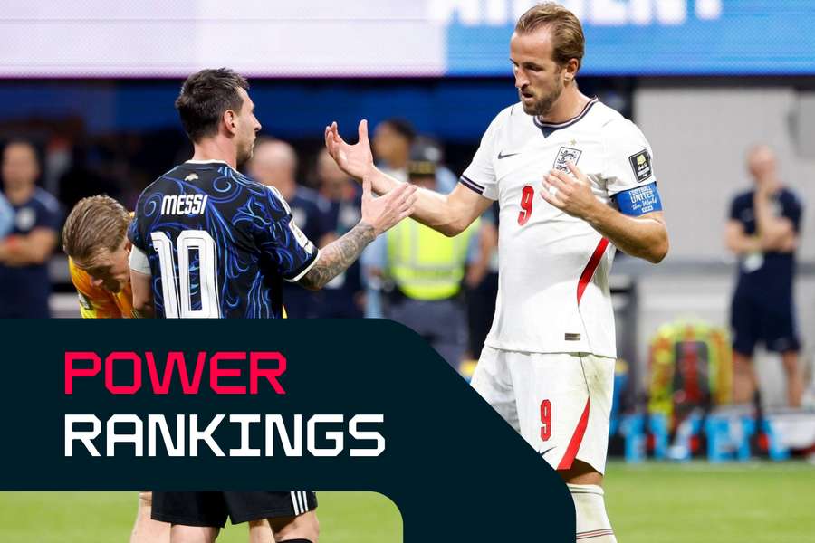 Messi (à gauche) et Kane lors de la Coupe du monde Messi (à gauche) et Kane lors de la Coupe du monde