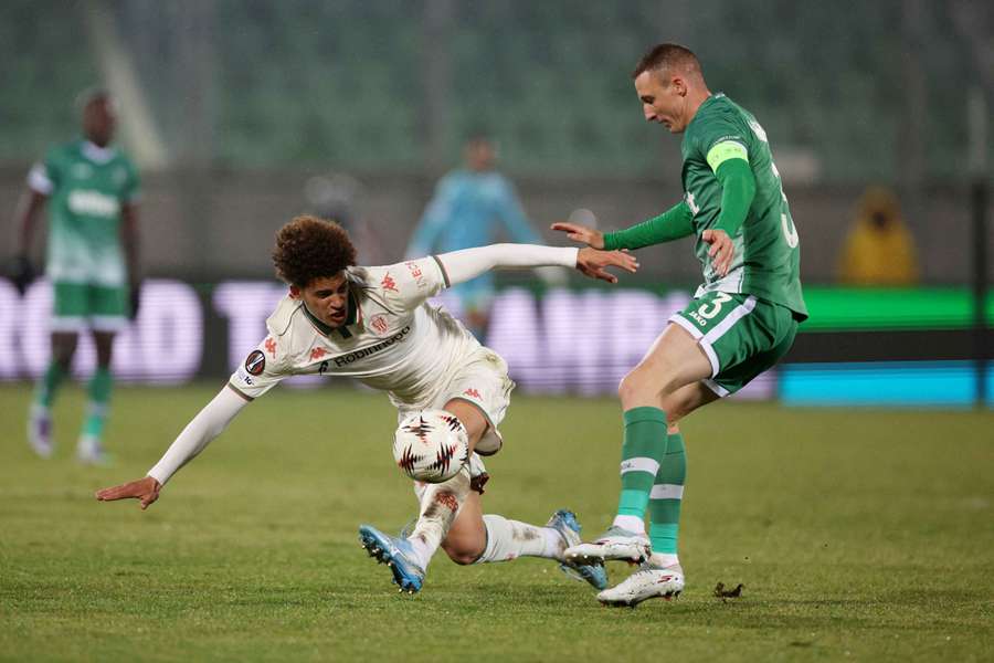 L'OGC Nice a encore été battu en Ligue Europa, cette fois-ci contre Ludogorets. L'OGC Nice a encore été battu en Ligue Europa, cette fois-ci contre Ludogorets.