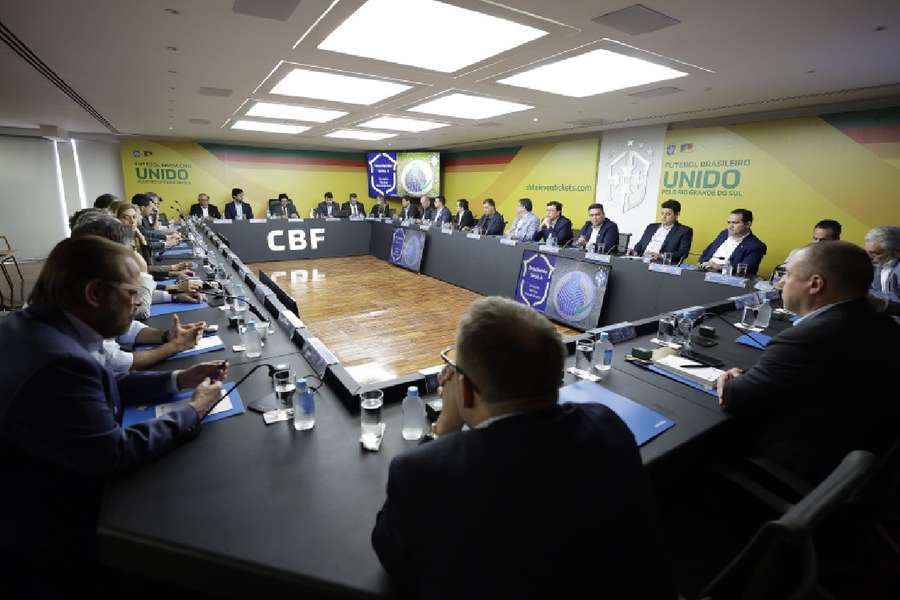 Clubes se reuniram na sede da CBF nesta segunda-feira (27)